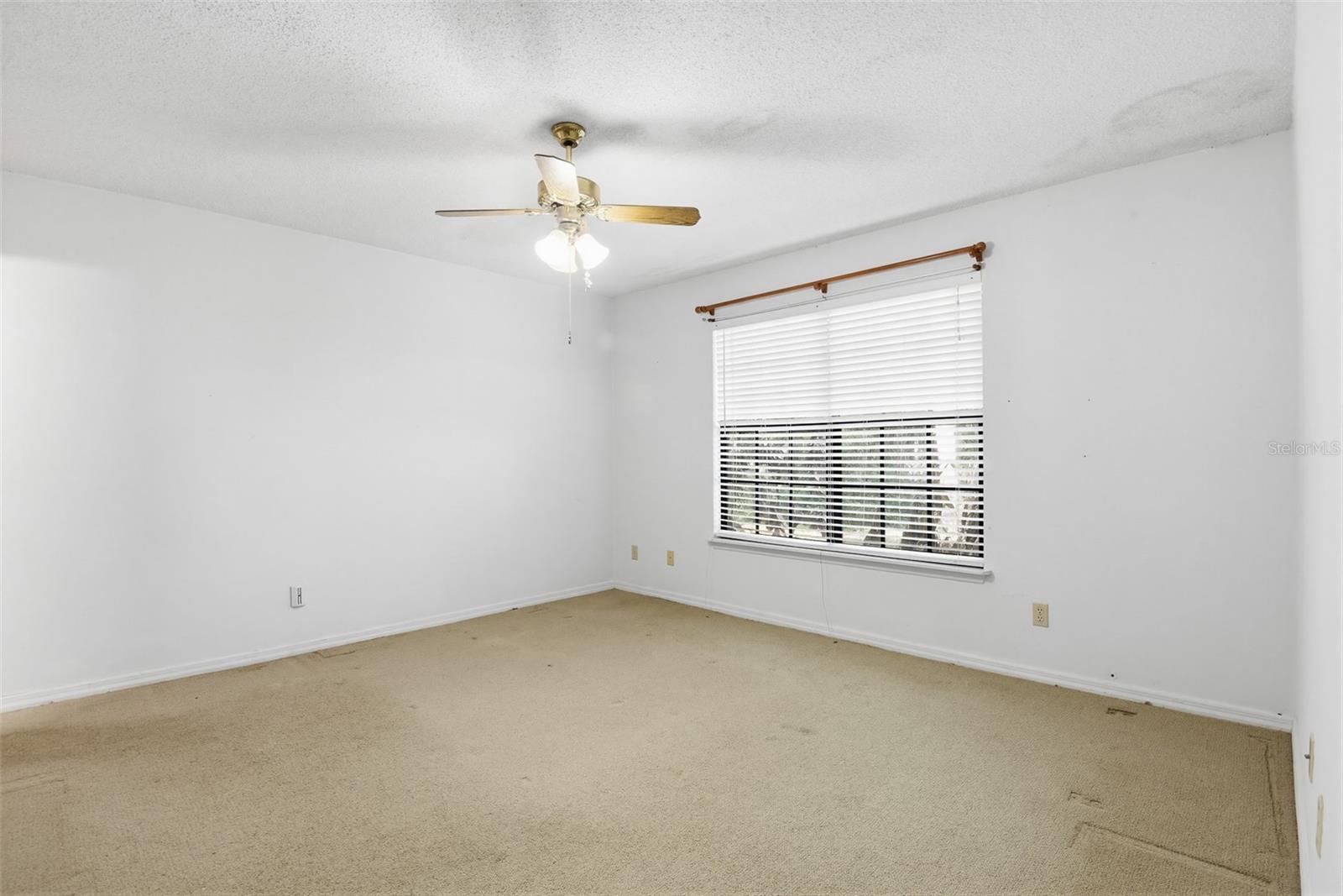 GATEWOOD UNIT 02 - Residential