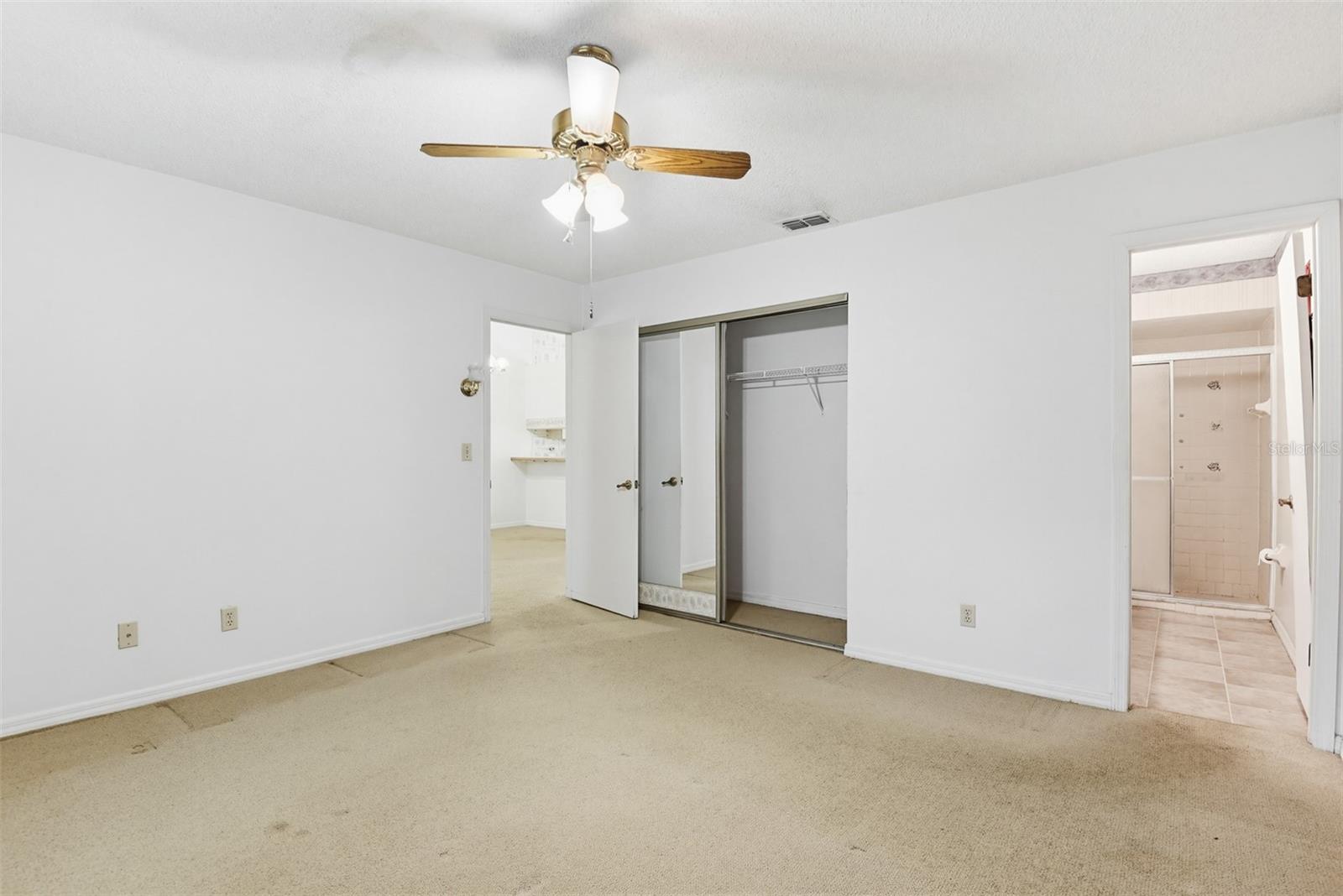 GATEWOOD UNIT 02 - Residential