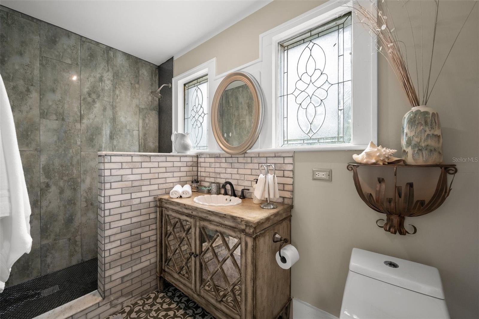 OAK RIDGE - Residential