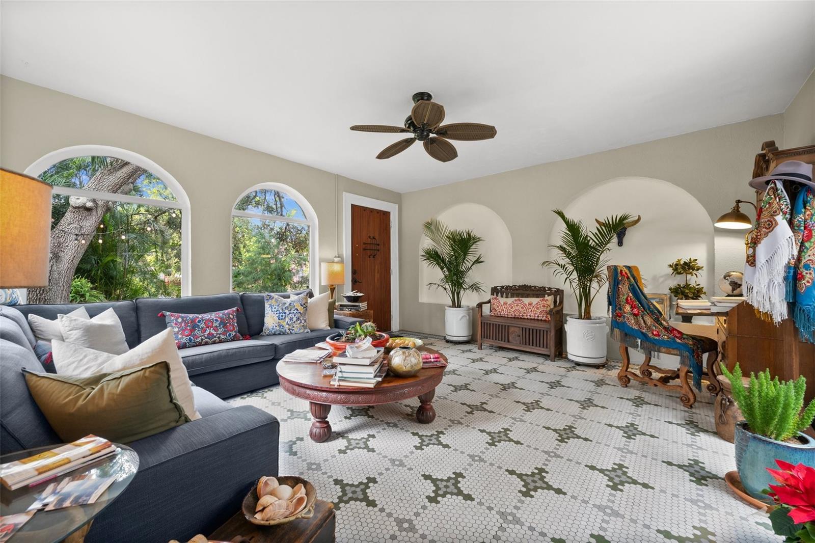 OAK RIDGE - Residential