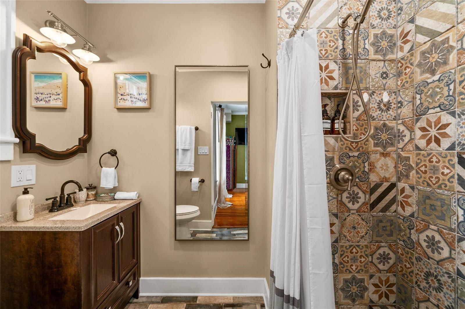 OAK RIDGE - Residential