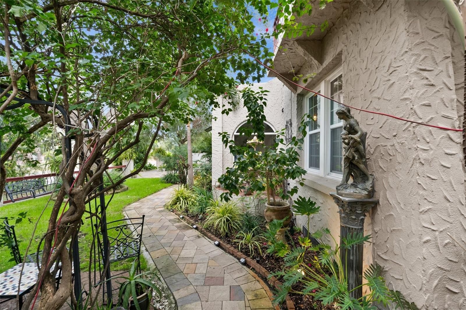 OAK RIDGE - Residential