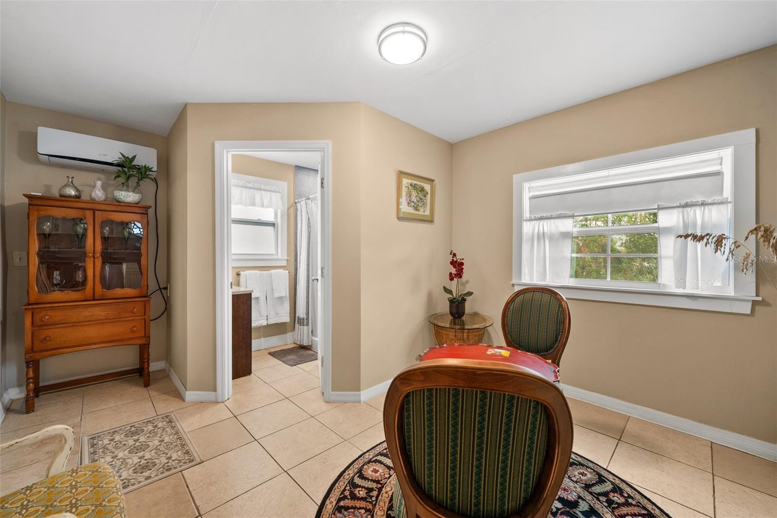 OAK RIDGE - Residential