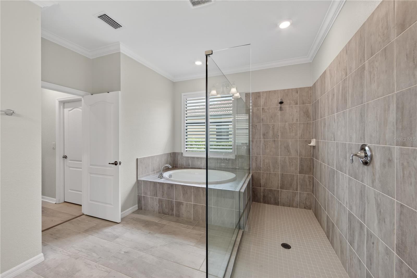 ROSEDALE ADD PH I - Residential Lease