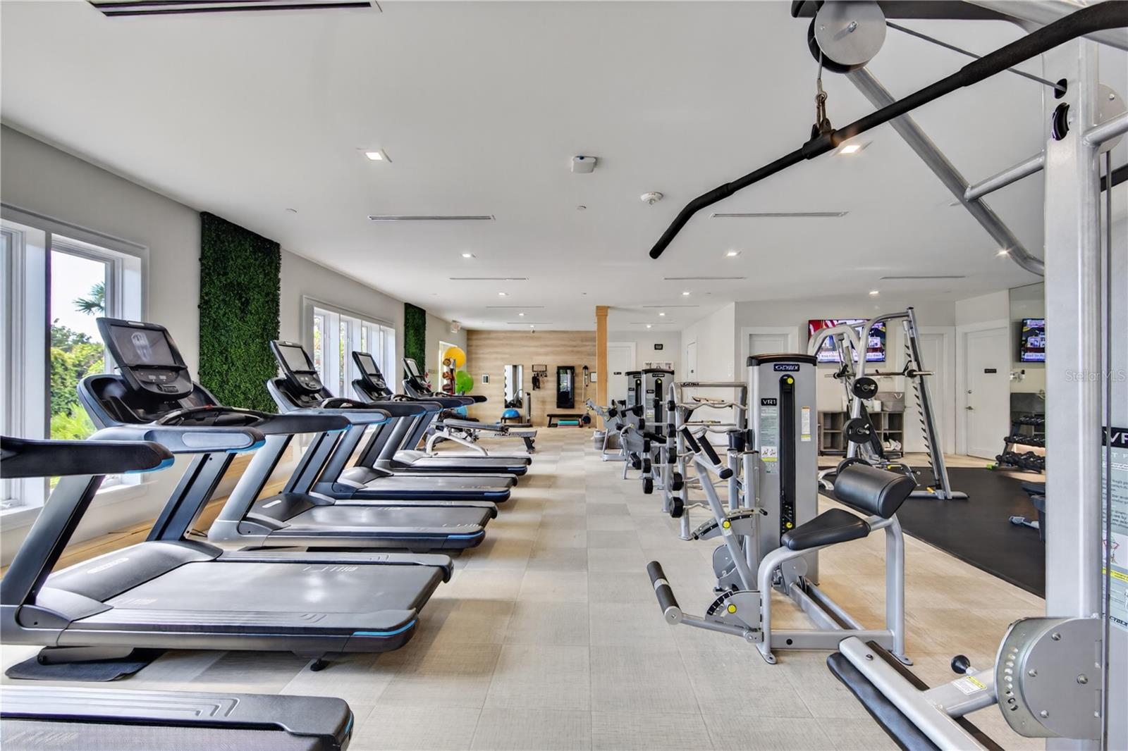 ROSEDALE ADD PH I - Residential Lease