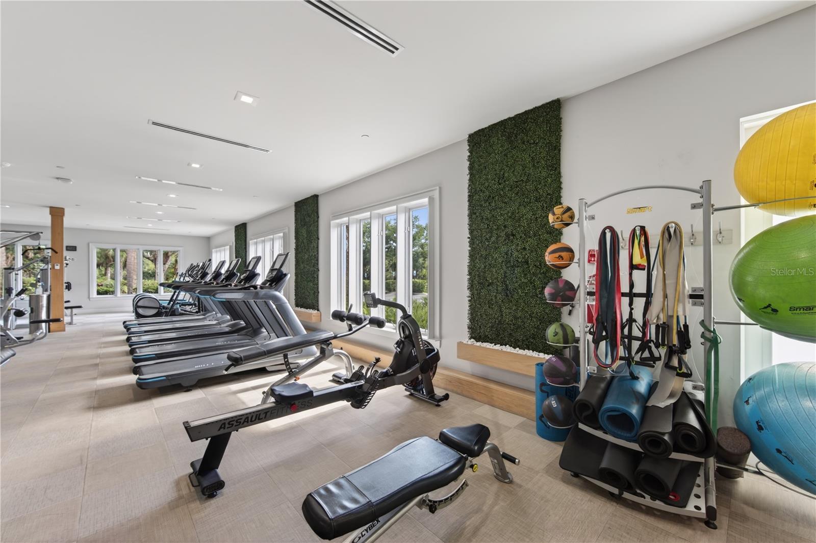 ROSEDALE ADD PH I - Residential Lease