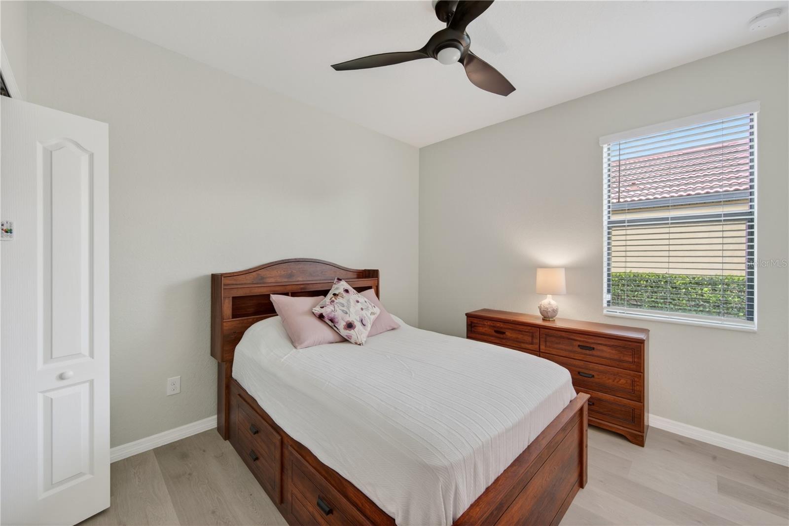 ROSEDALE ADD PH I - Residential Lease