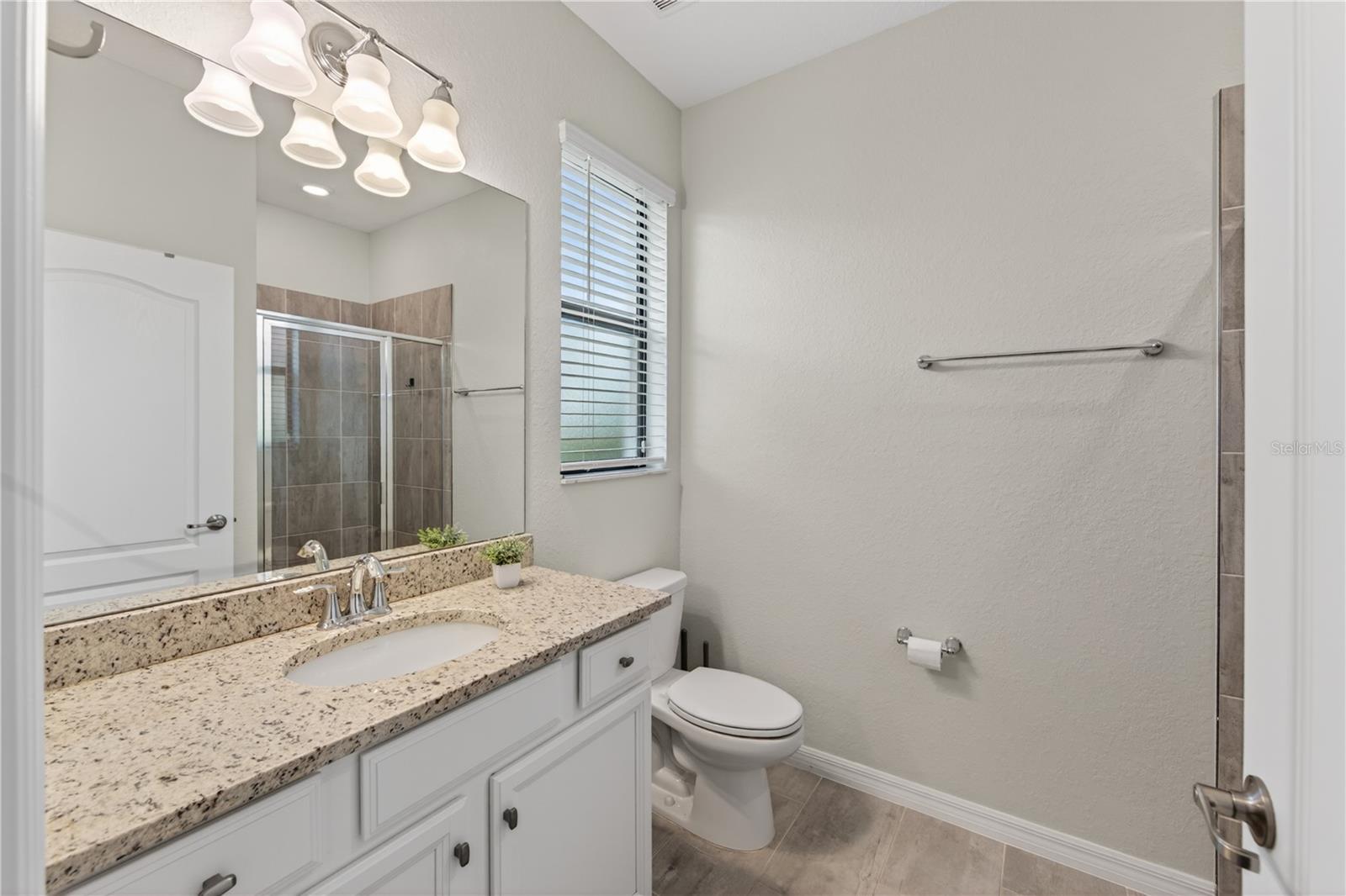ROSEDALE ADD PH I - Residential Lease