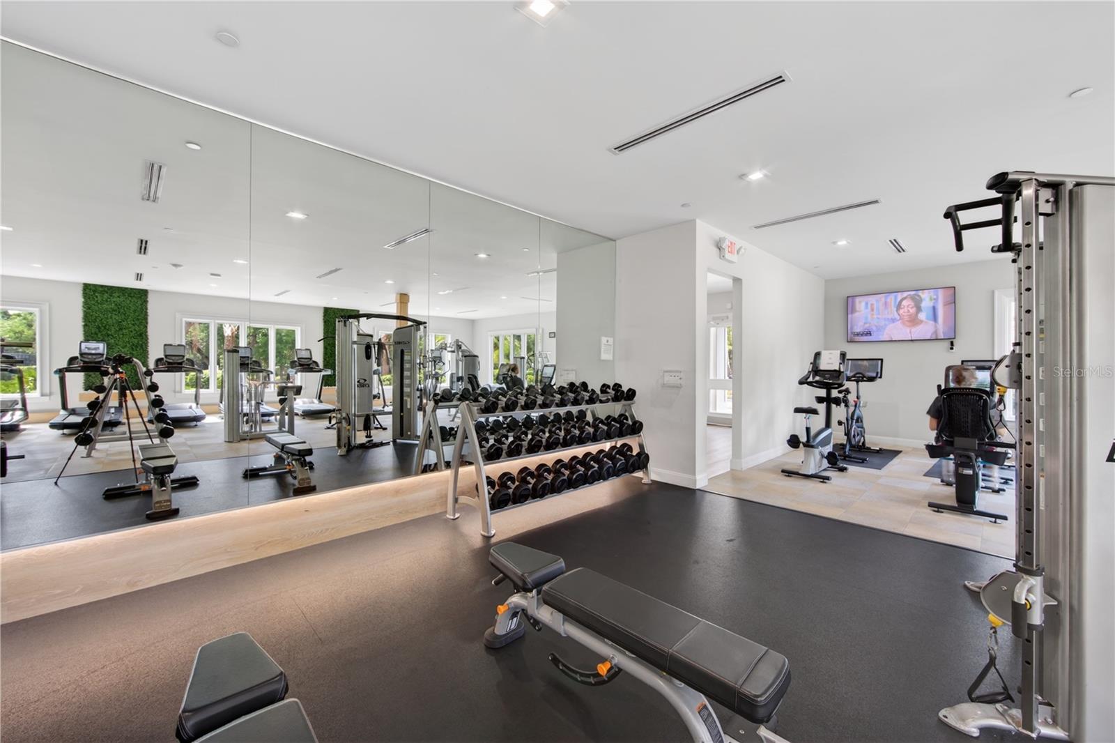 ROSEDALE ADD PH I - Residential Lease