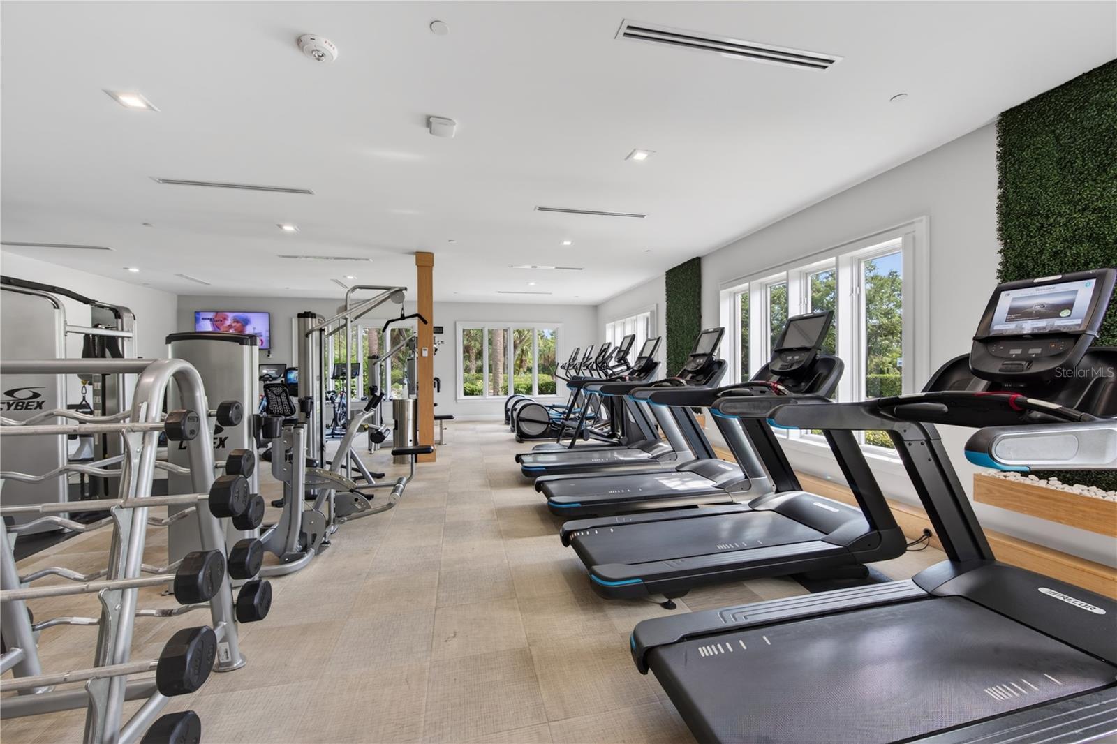 ROSEDALE ADD PH I - Residential Lease