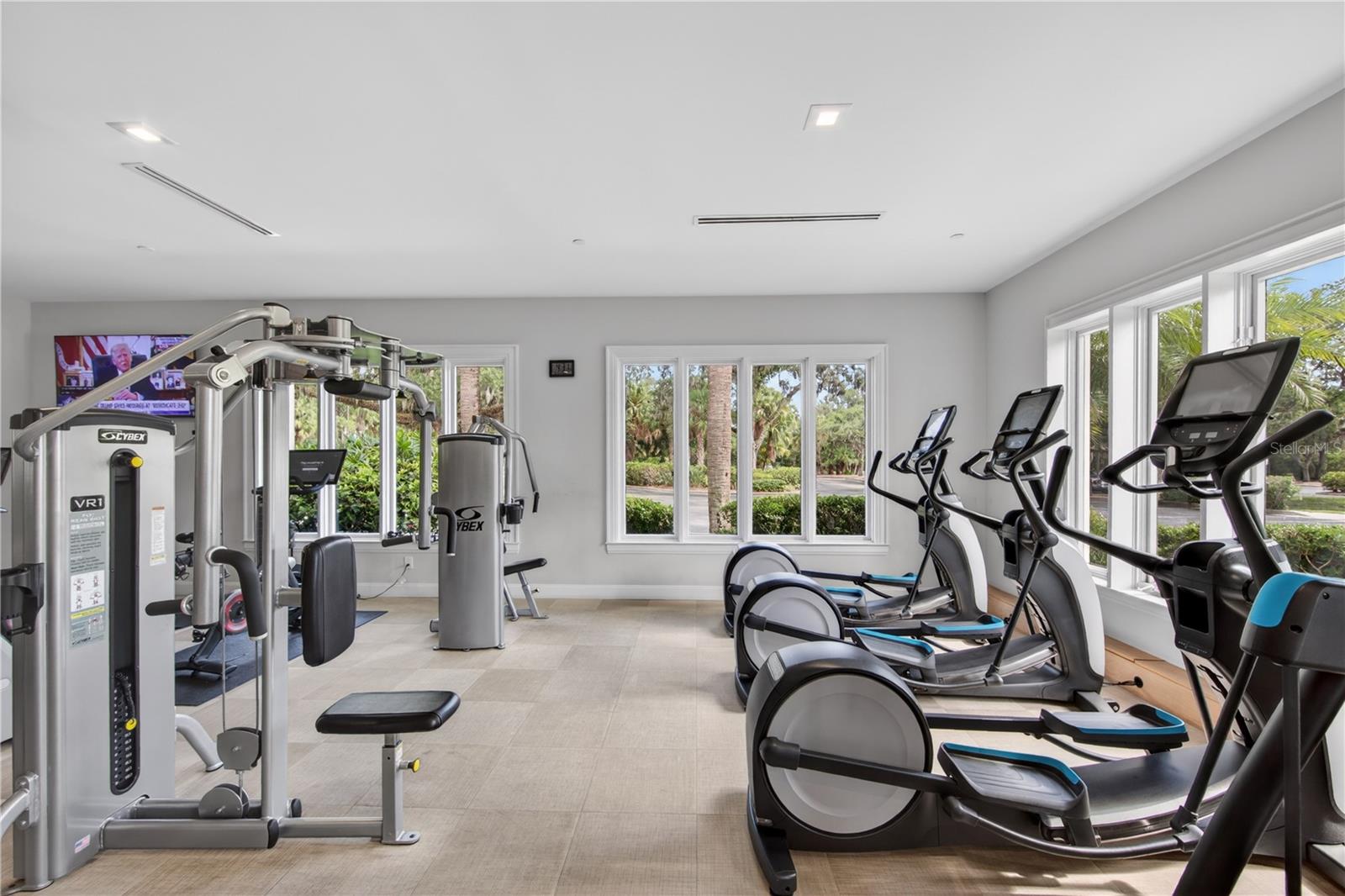ROSEDALE ADD PH I - Residential Lease