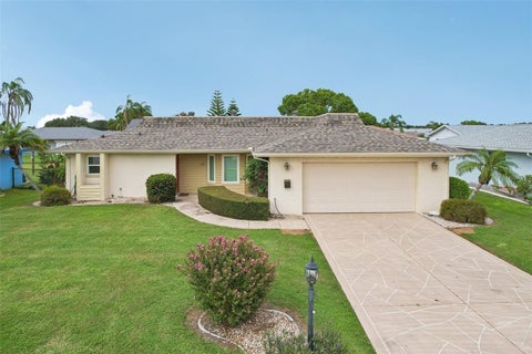 Photo of 609 Allegheny Drive, Sun City Center, FL 33573 (MLS # TB8542590)