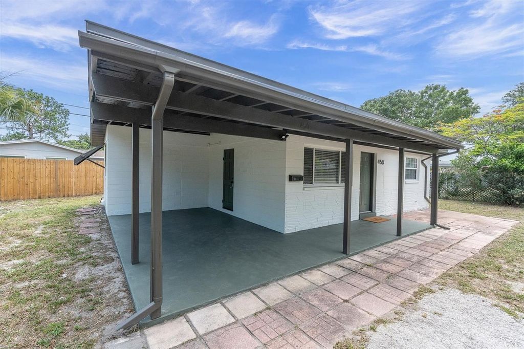 Photo of 450 Davison Avenue NE, St Petersburg, FL 33703 (MLS # TB8516464)