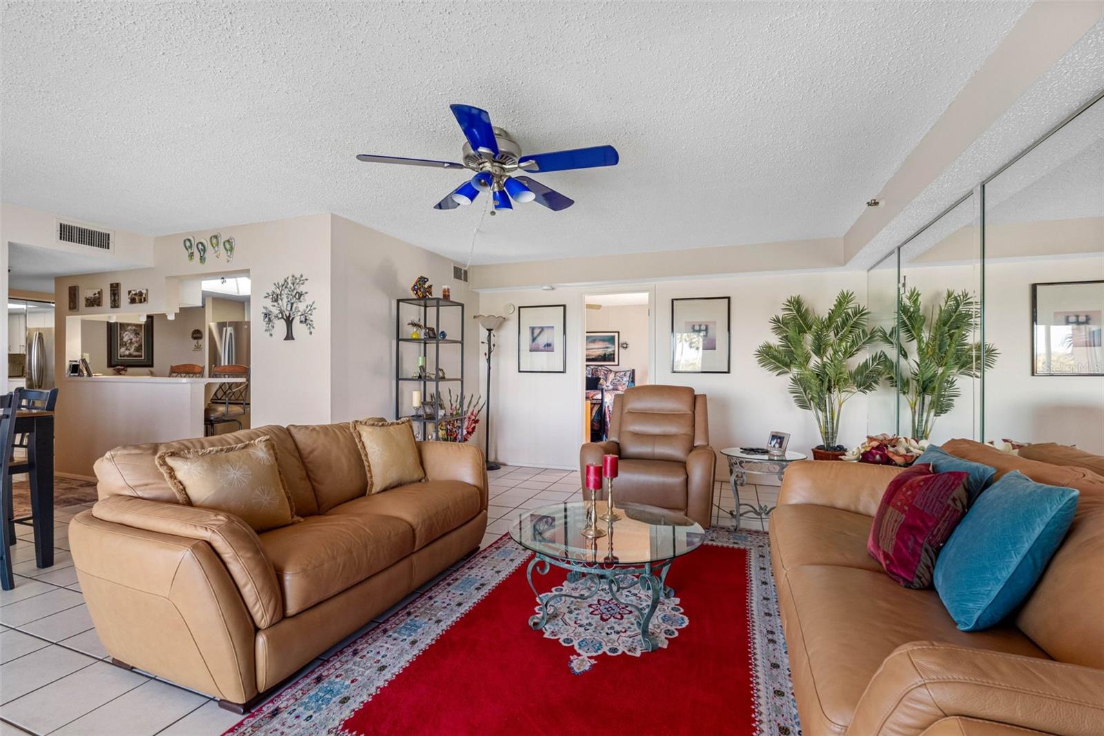 SOUTH BAY CONDO - Residential