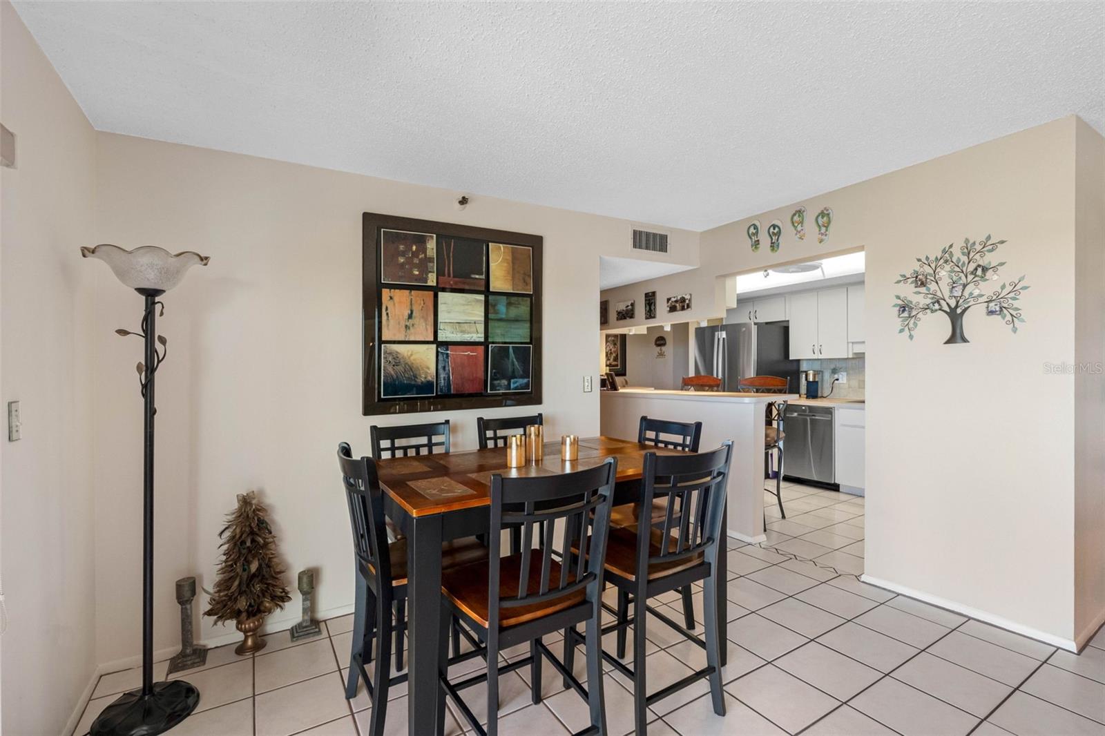 SOUTH BAY CONDO - Residential