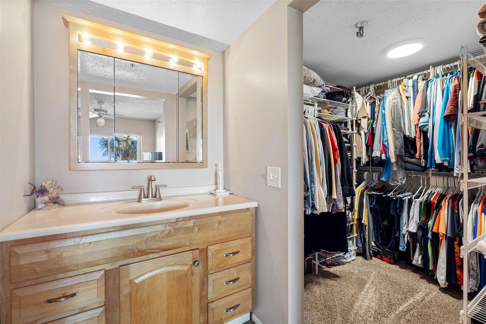 SOUTH BAY CONDO - Residential