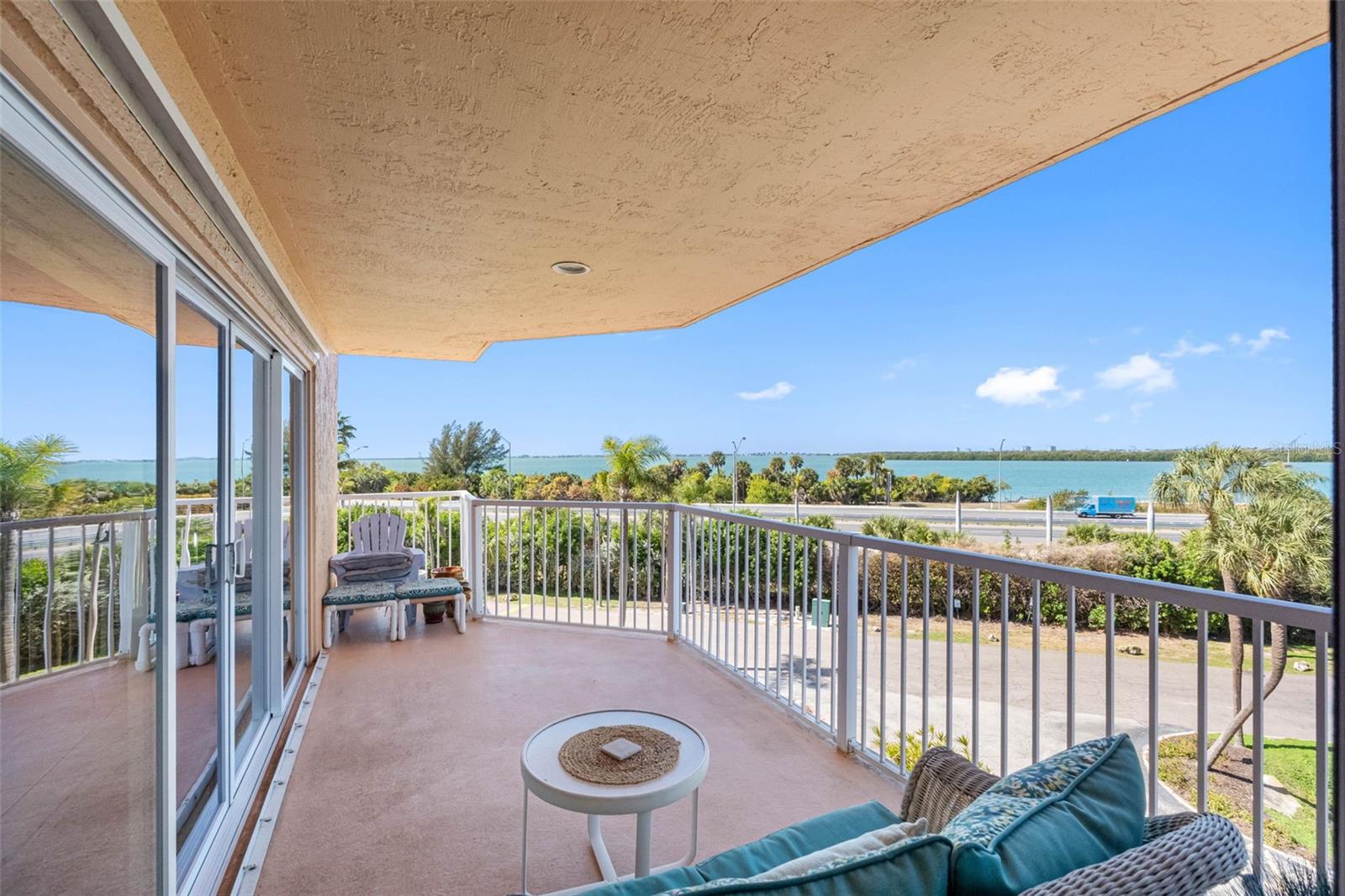 SOUTH BAY CONDO - Residential