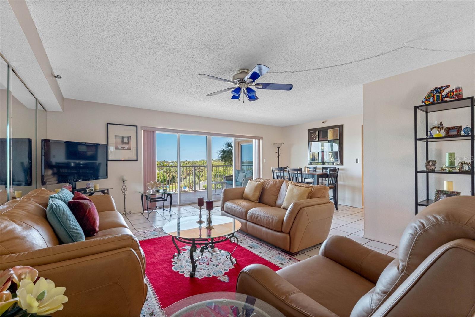 SOUTH BAY CONDO - Residential