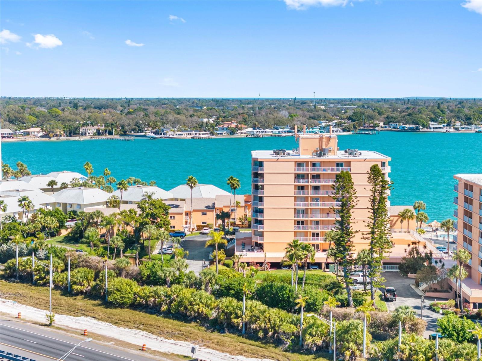 SOUTH BAY CONDO - Residential