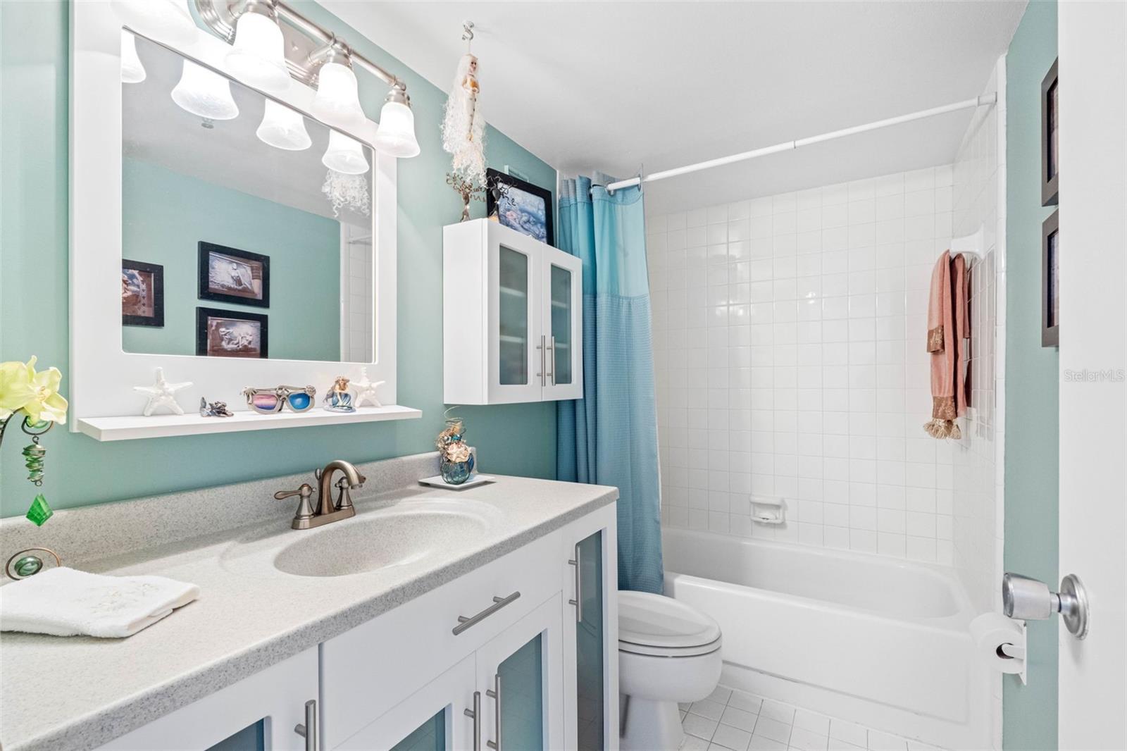 SOUTH BAY CONDO - Residential