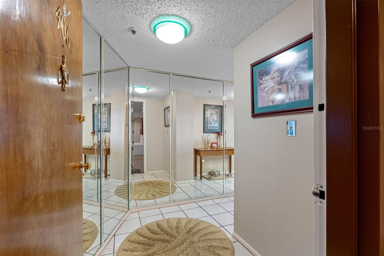 SOUTH BAY CONDO - Residential