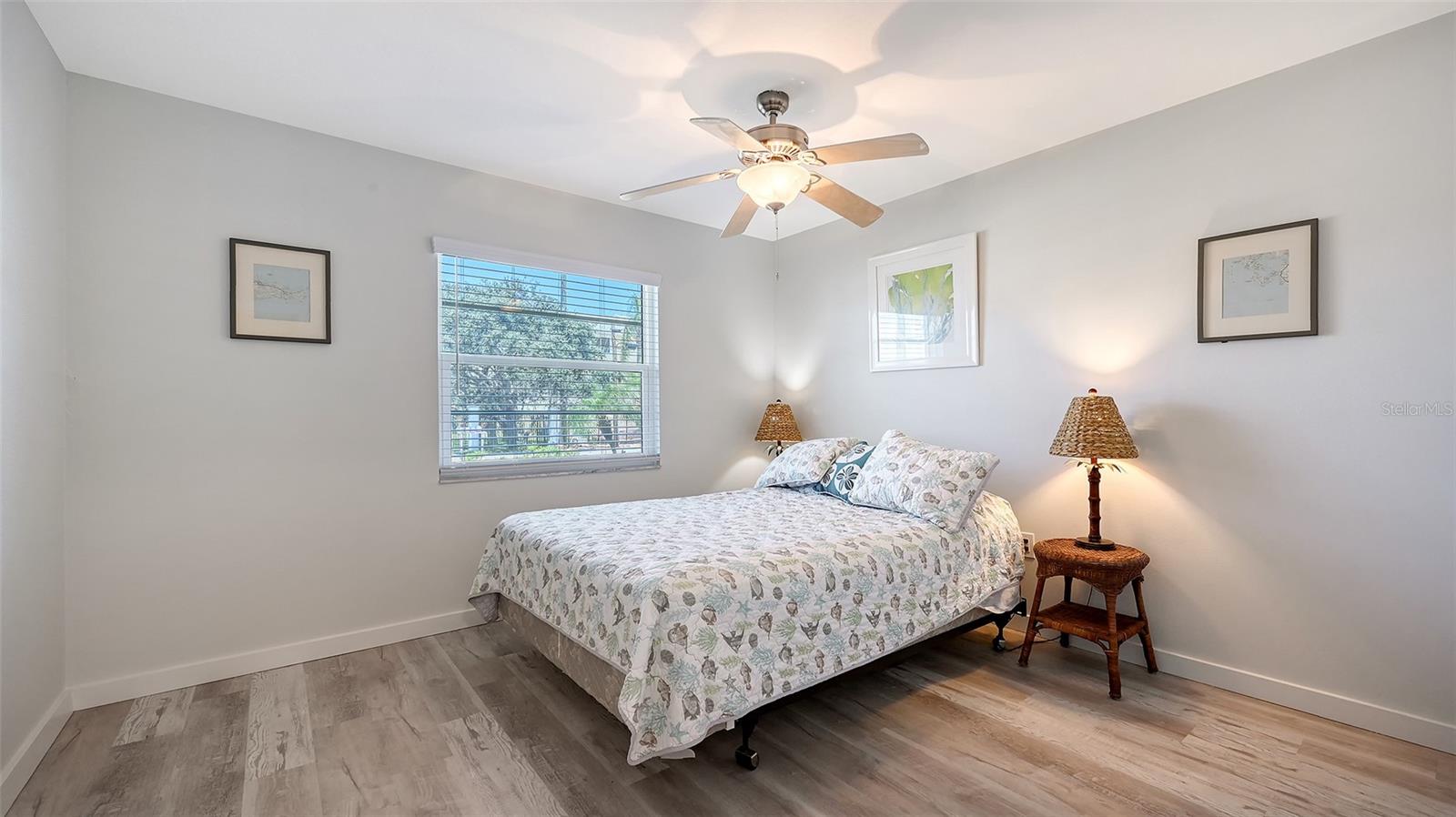 CASTT-AWAY OF NOKOMIS - Residential Lease