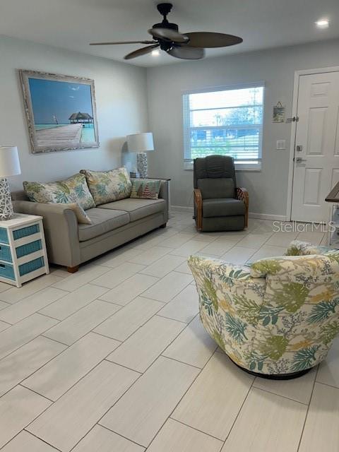 CASTT-AWAY OF NOKOMIS - Residential Lease