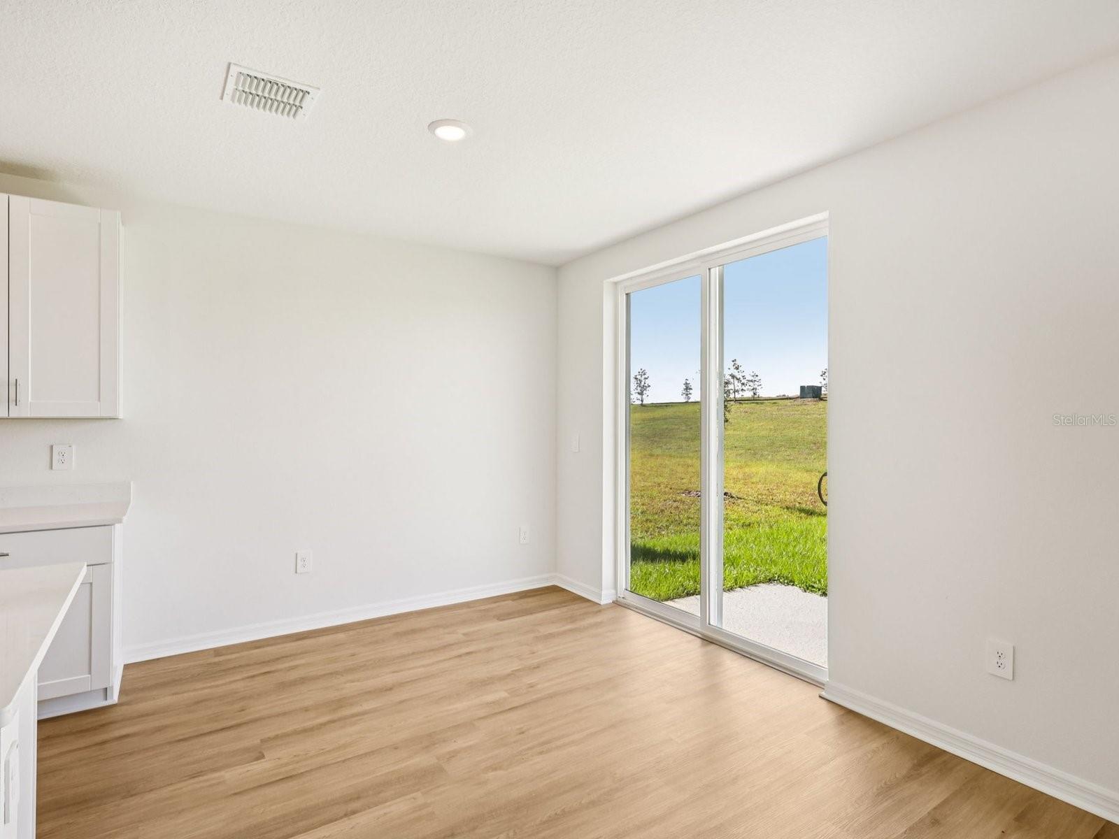 BENTON HILLS - Residential