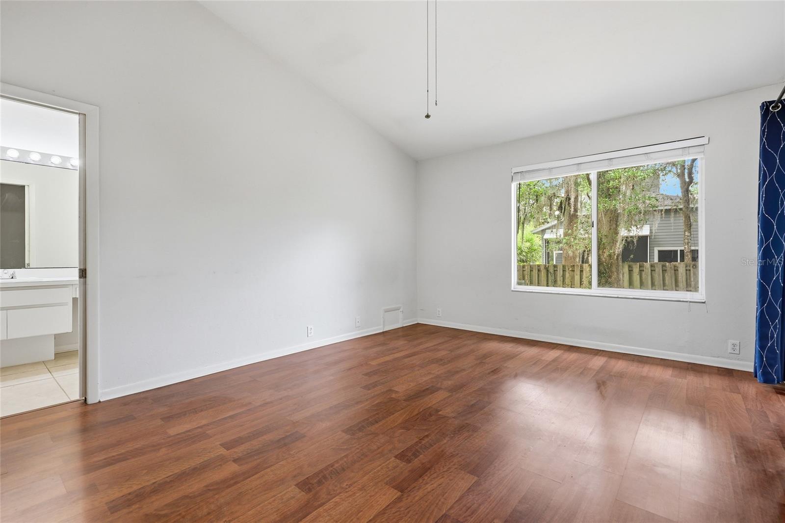 COLONY PARK - Residential
