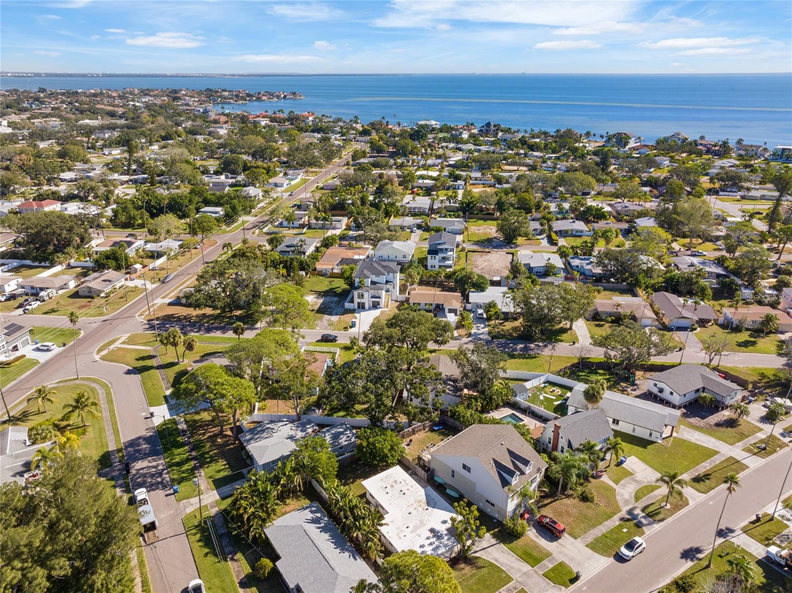 SHORE ACRES OVERLOOK SEC - Residential