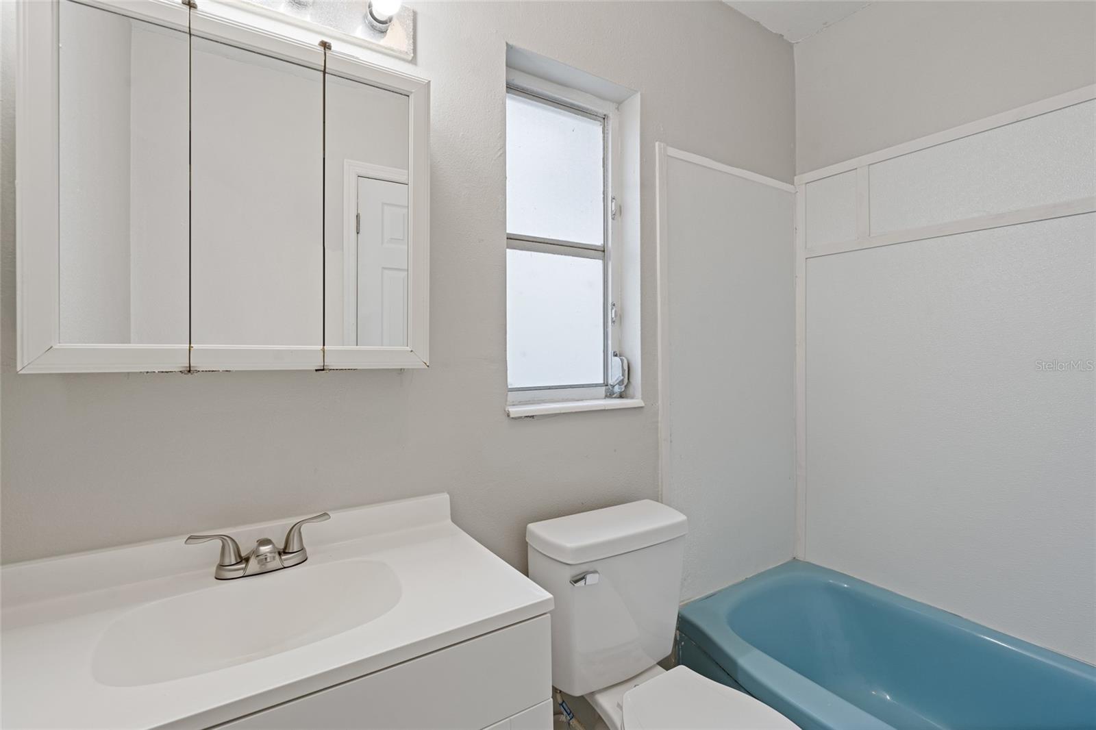 SHORE ACRES OVERLOOK SEC - Residential