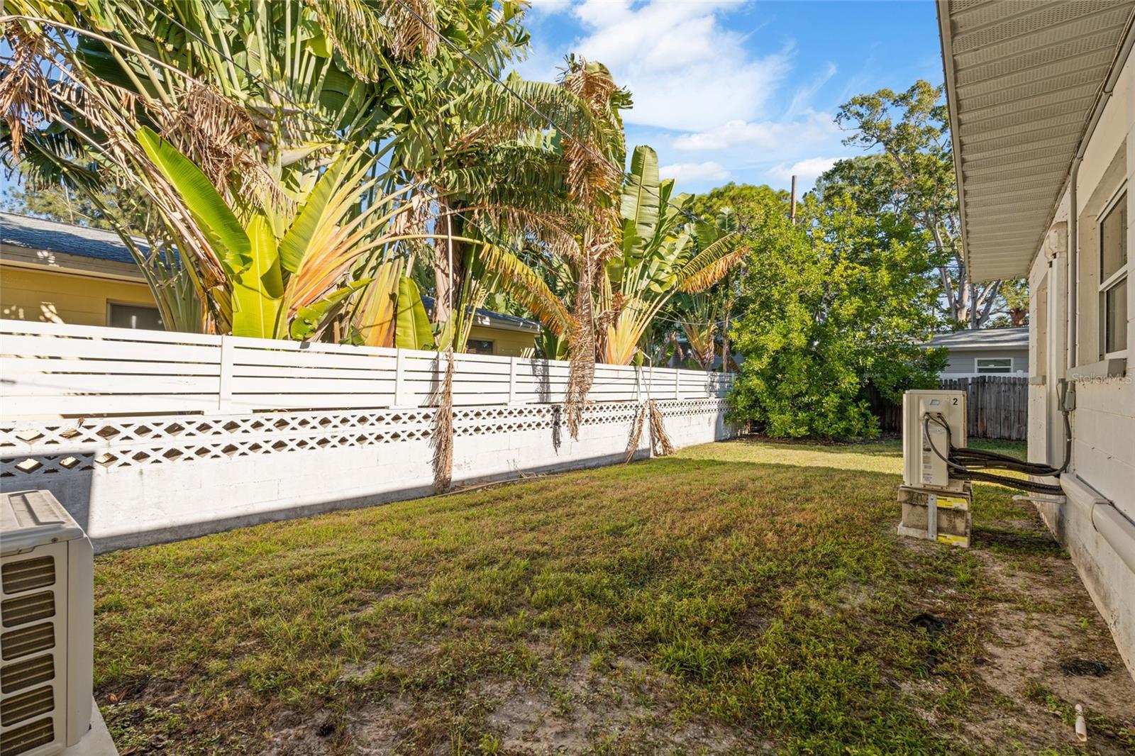 SHORE ACRES OVERLOOK SEC - Residential