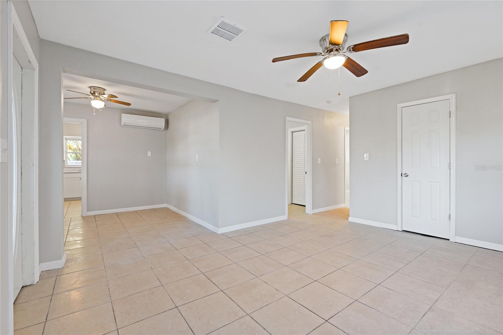 SHORE ACRES OVERLOOK SEC - Residential