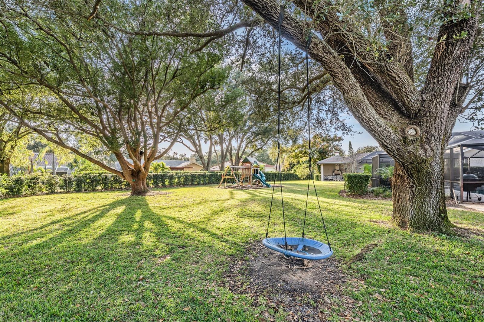 PINNACLE AT COBBS LANDING - Residential