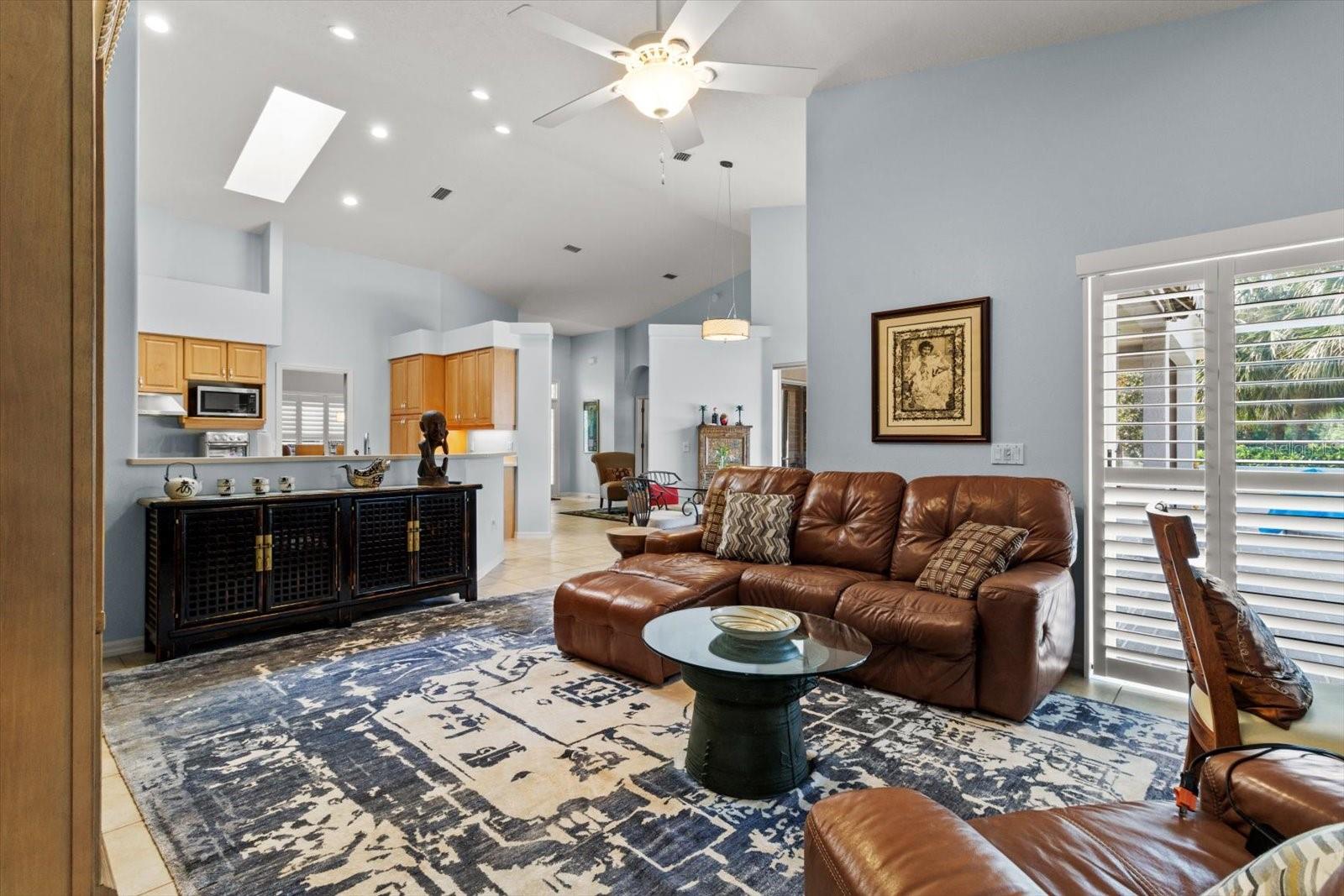 TERRA VISTA - HILLSIDE SOUTH - Residential