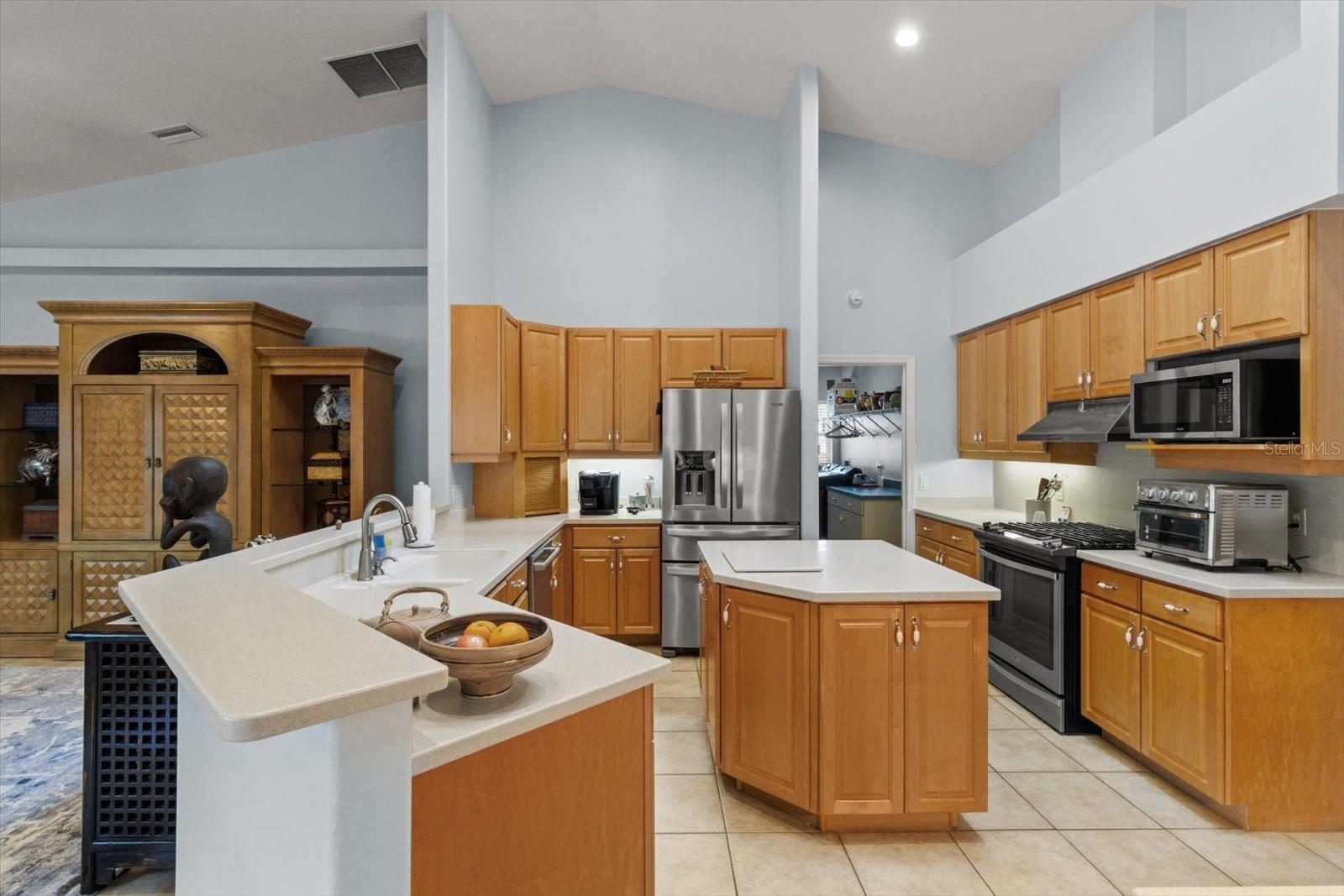 TERRA VISTA - HILLSIDE SOUTH - Residential