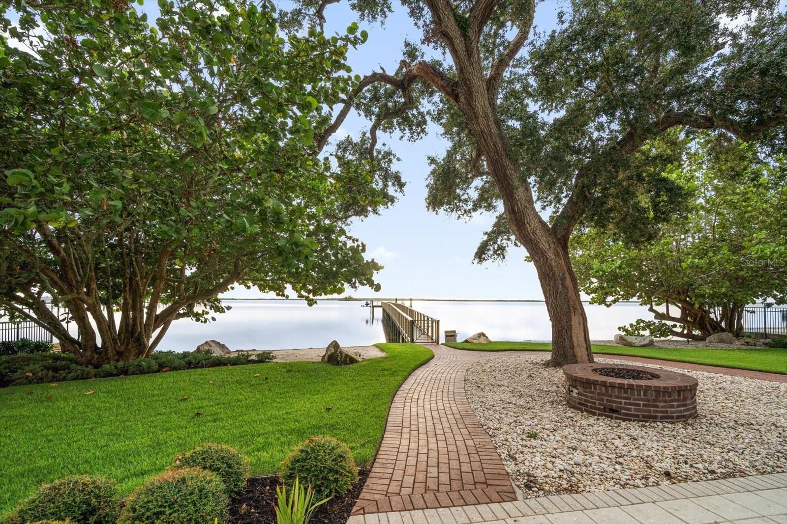 MALONES L H SUB - Residential