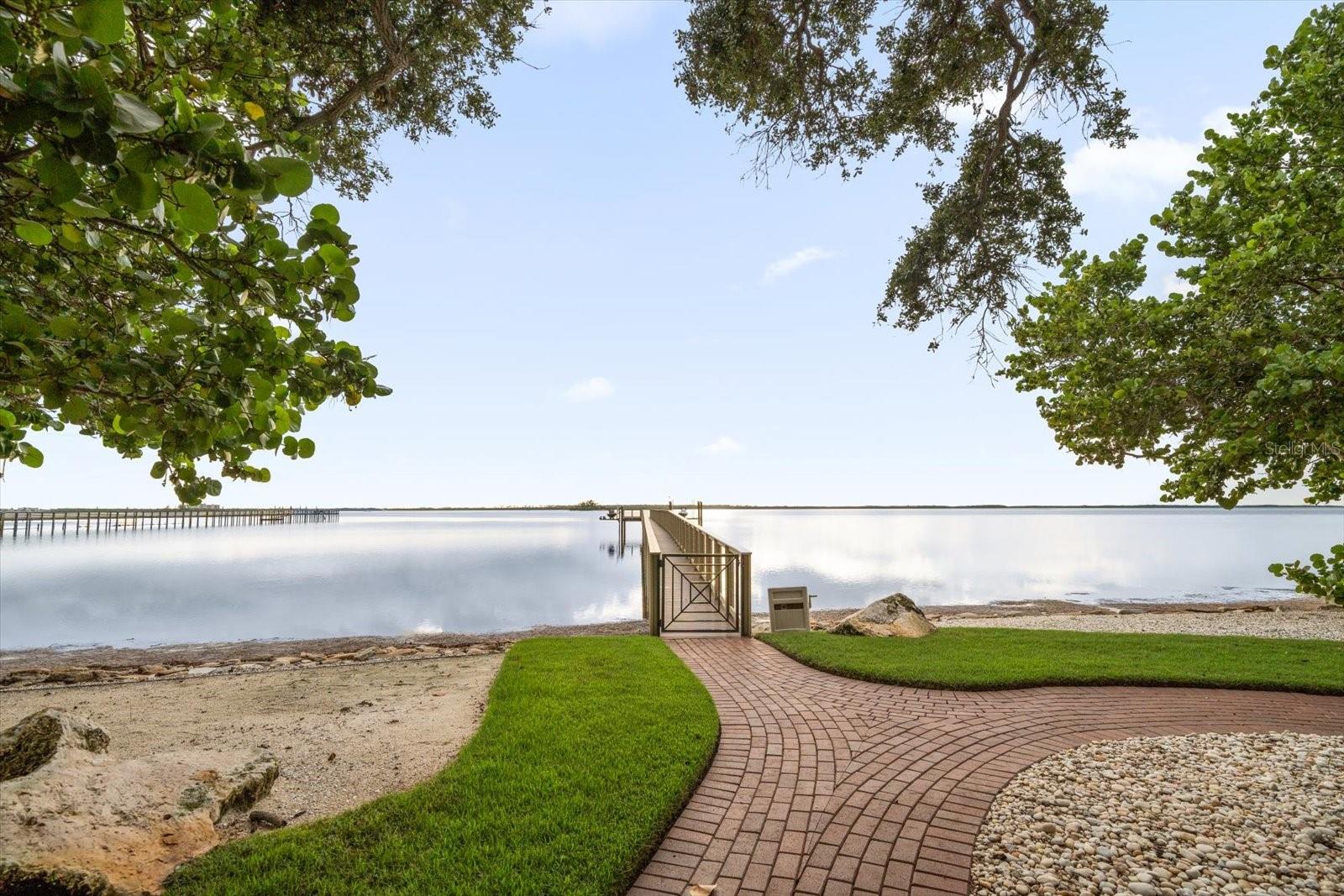 MALONES L H SUB - Residential