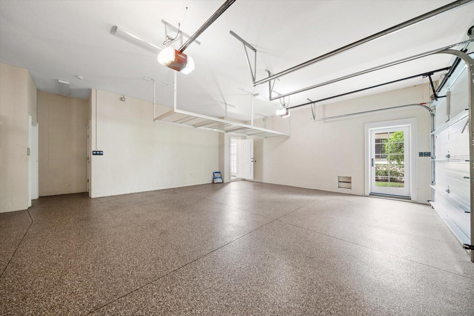 MALONES L H SUB - Residential