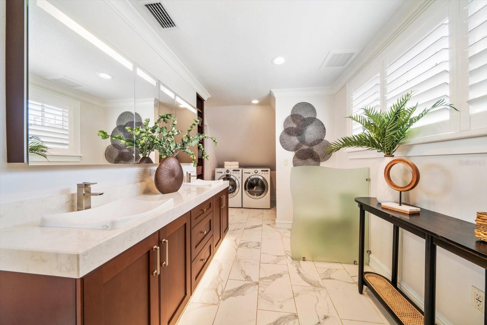 MALONES L H SUB - Residential