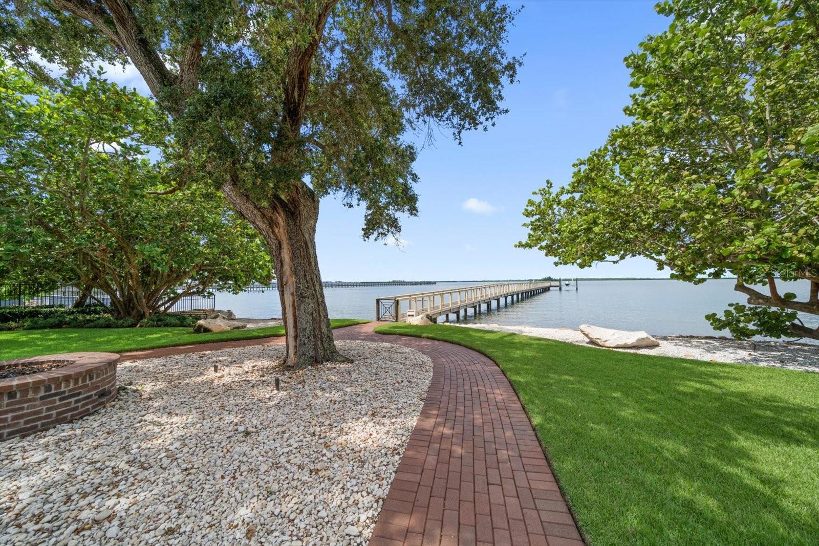 MALONES L H SUB - Residential