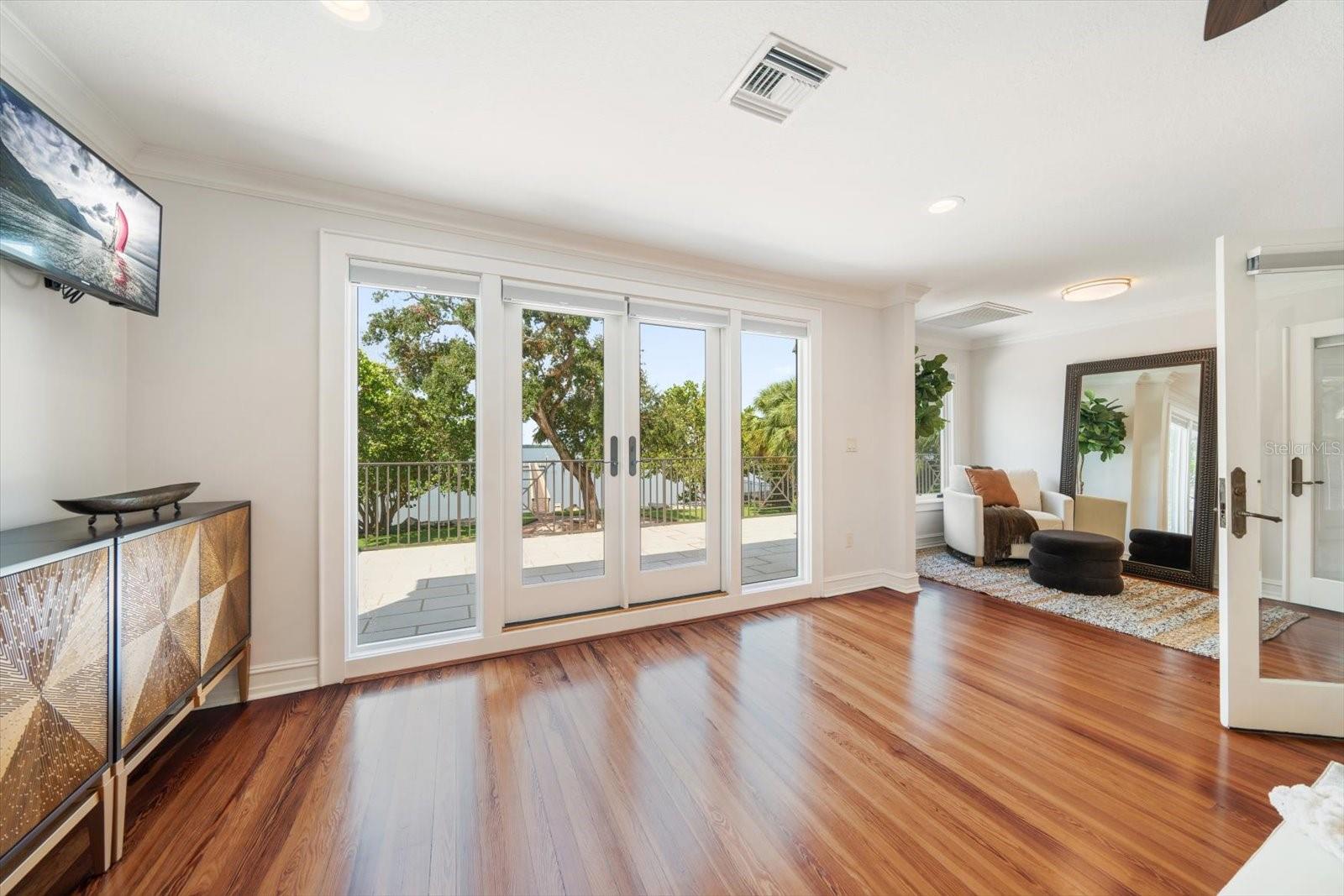 MALONES L H SUB - Residential