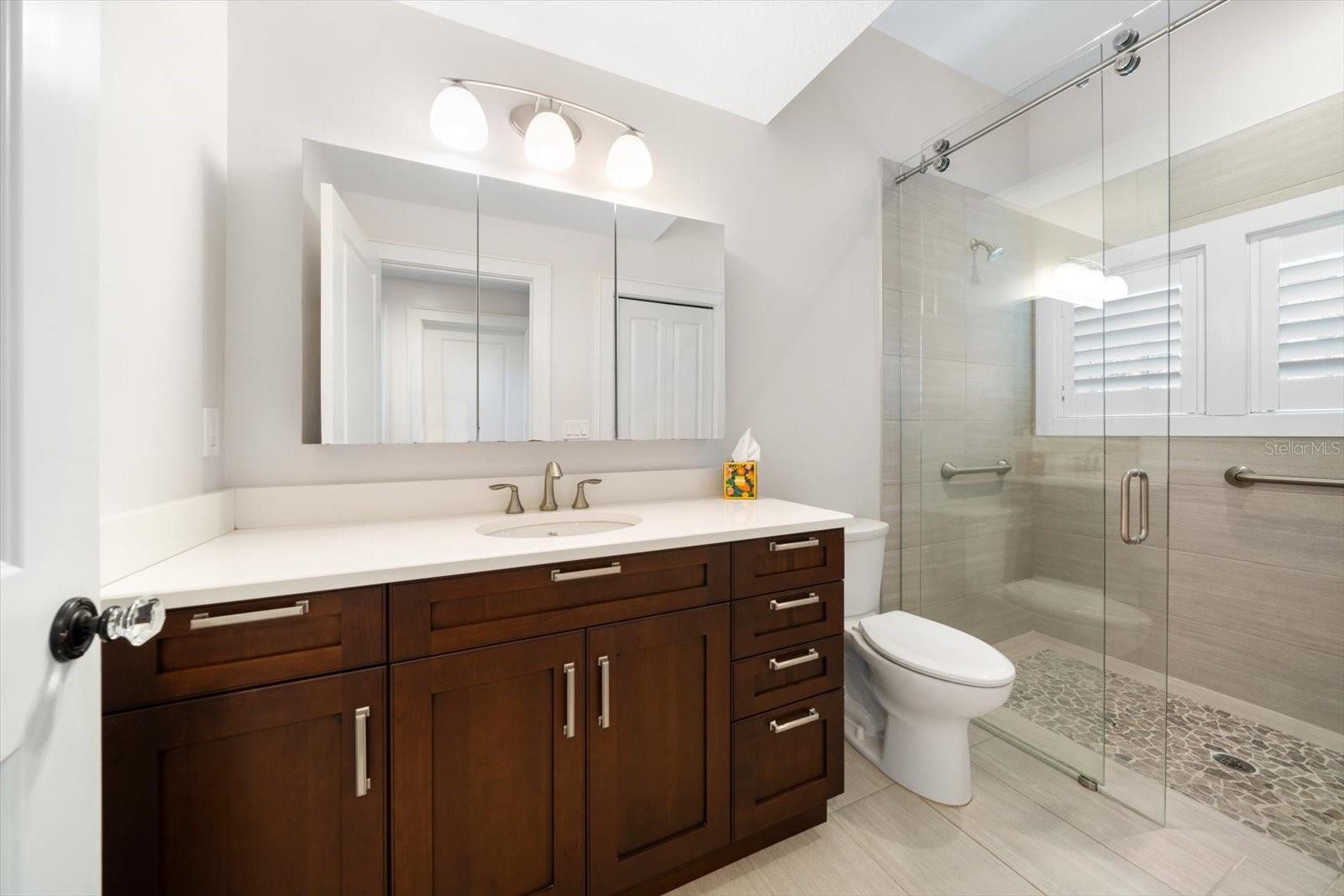 MALONES L H SUB - Residential