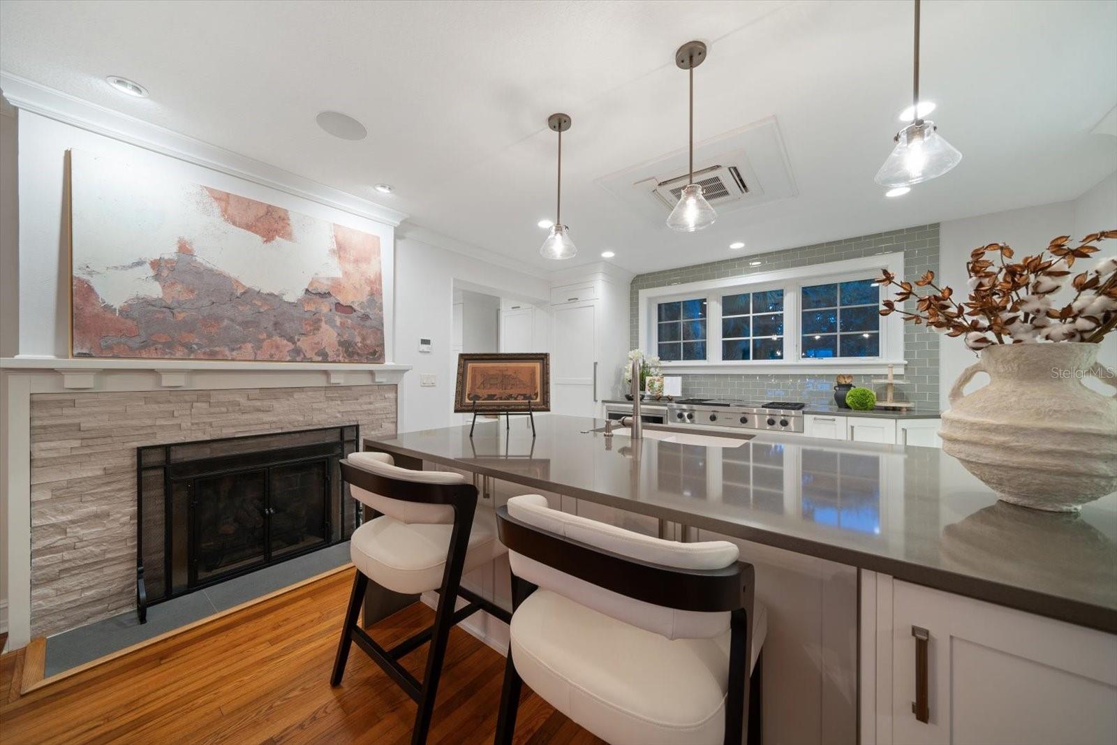 MALONES L H SUB - Residential