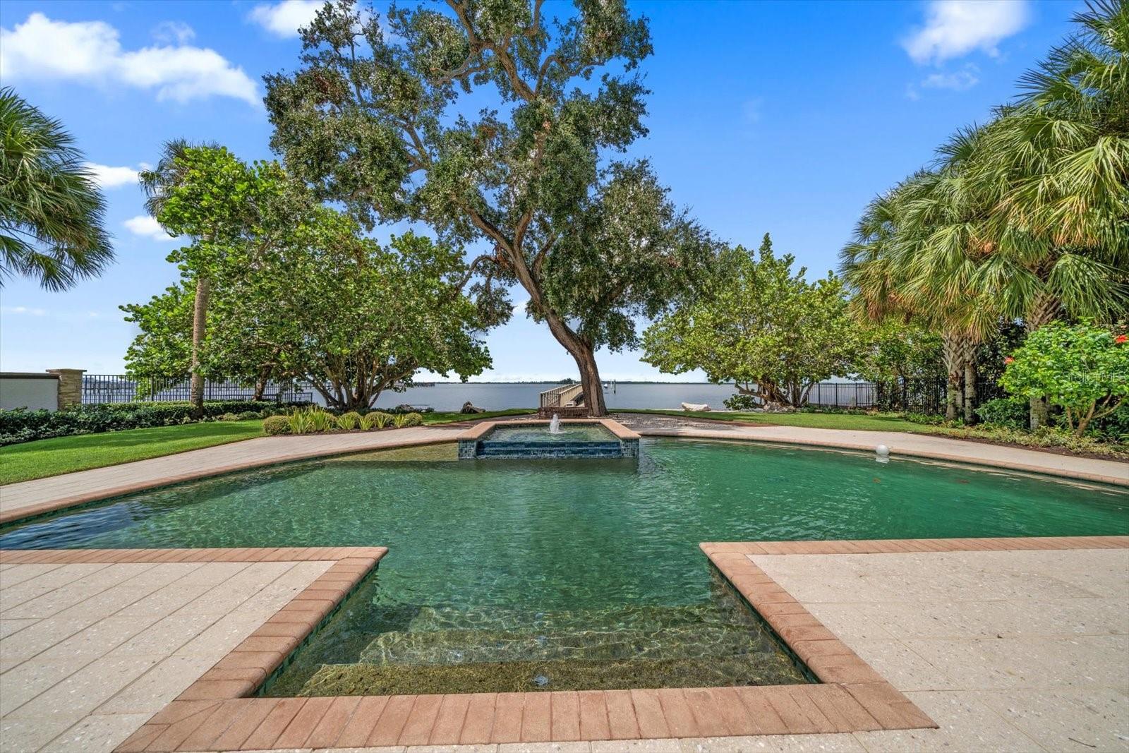 MALONES L H SUB - Residential