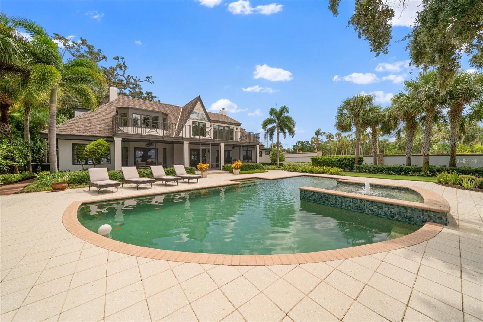 MALONES L H SUB - Residential