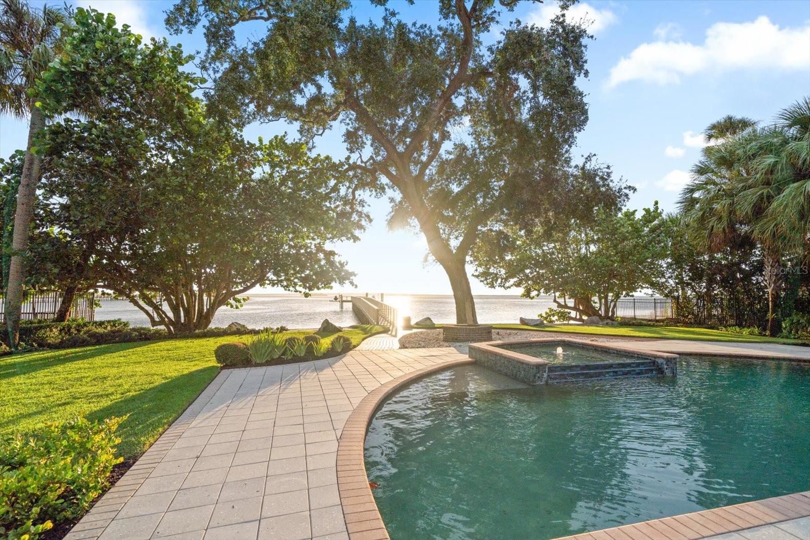 MALONES L H SUB - Residential