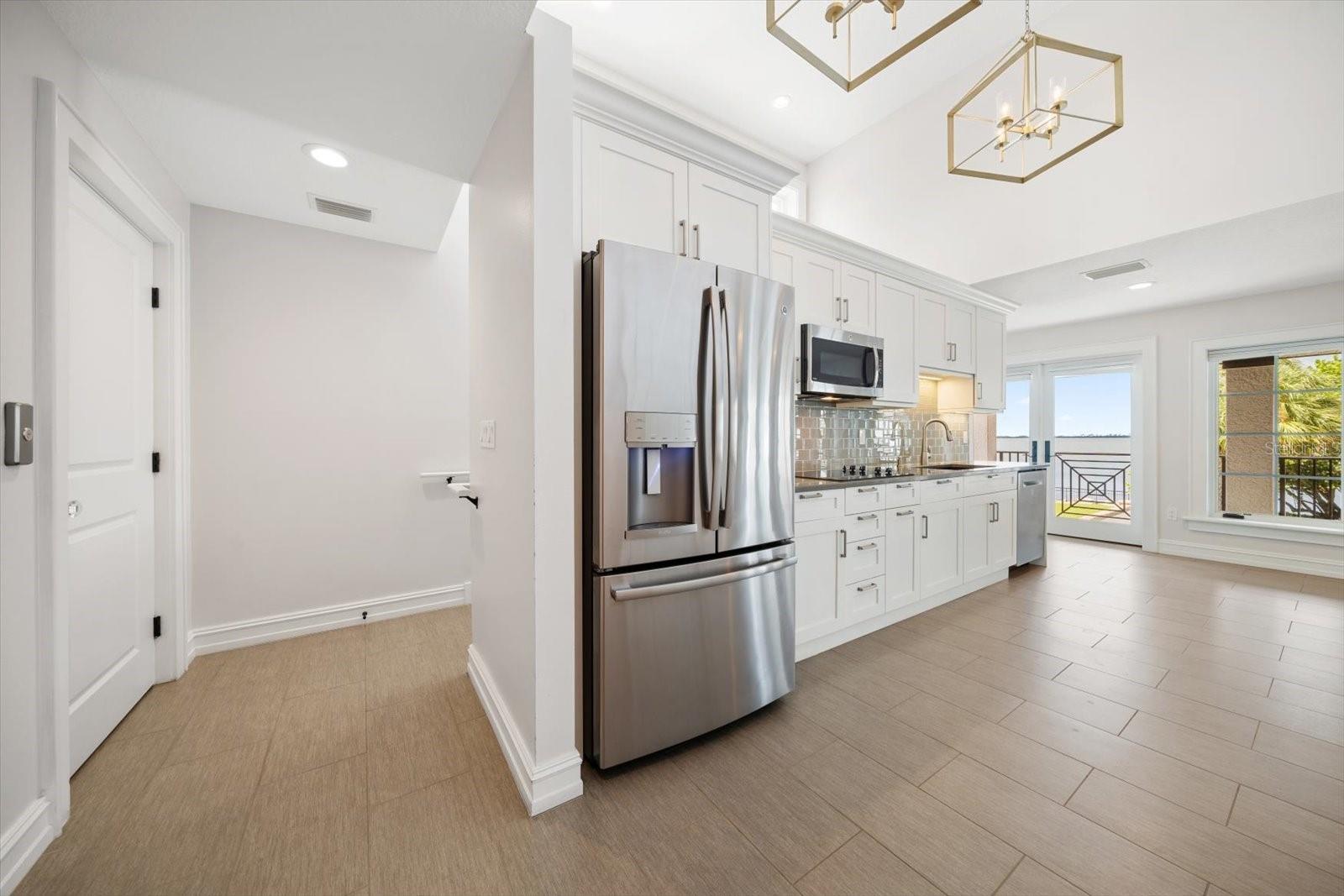 MALONES L H SUB - Residential