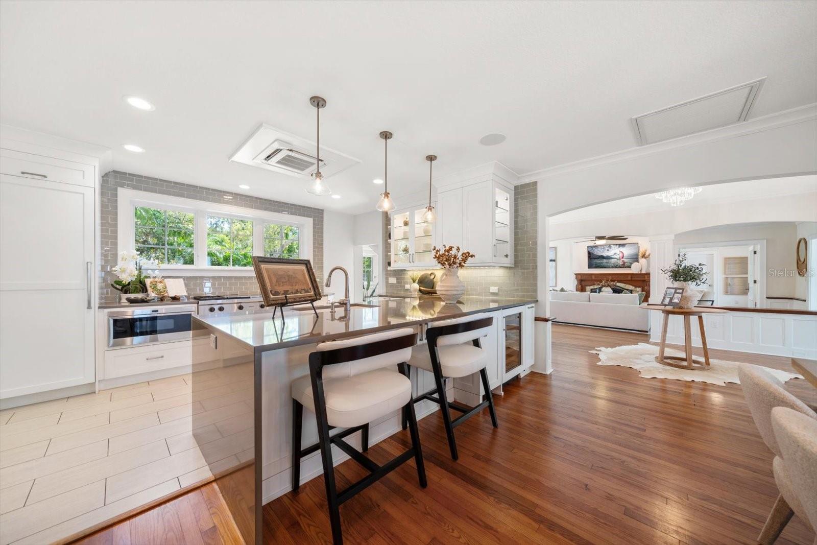 MALONES L H SUB - Residential