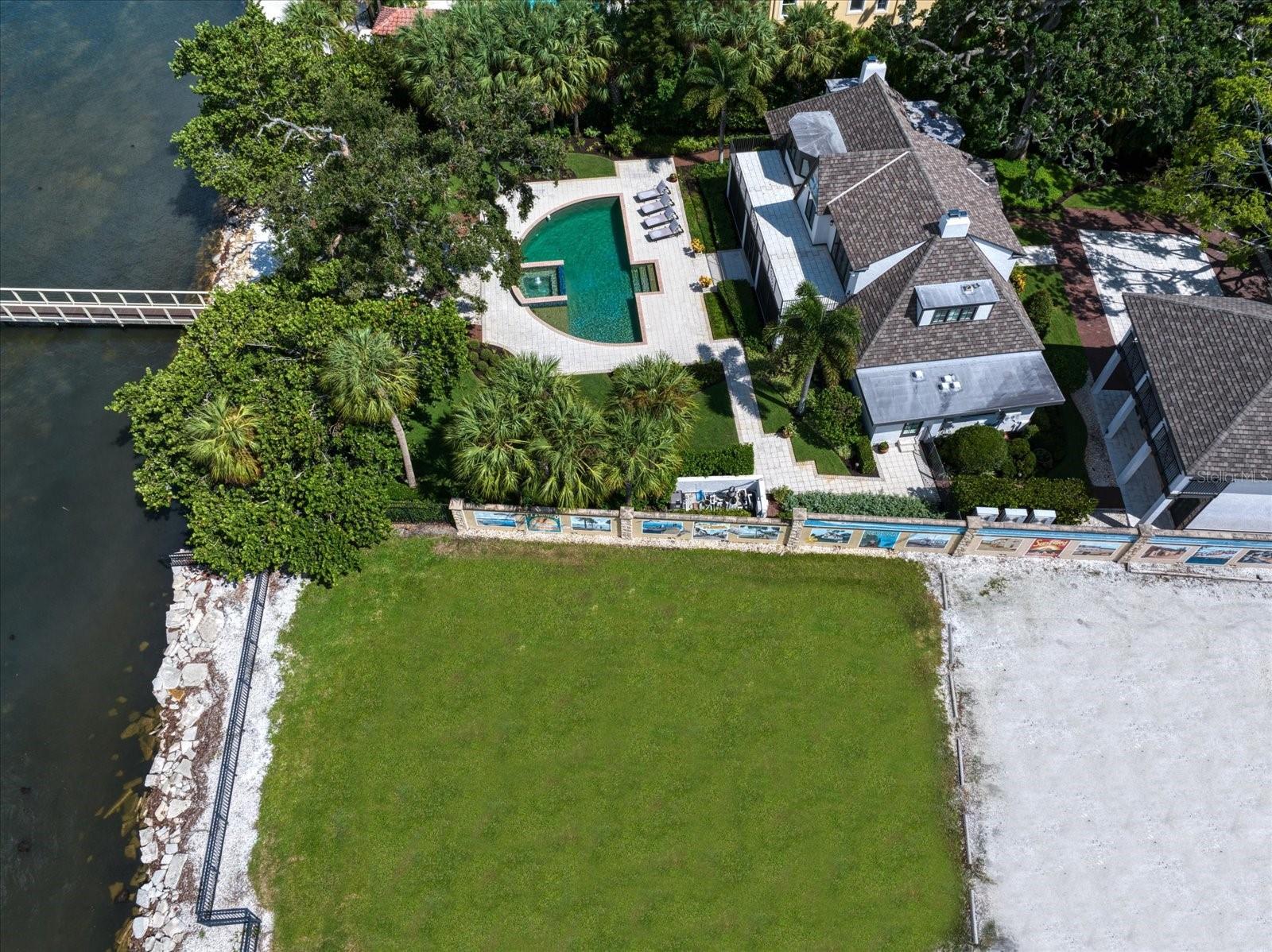 MALONES L H SUB - Residential